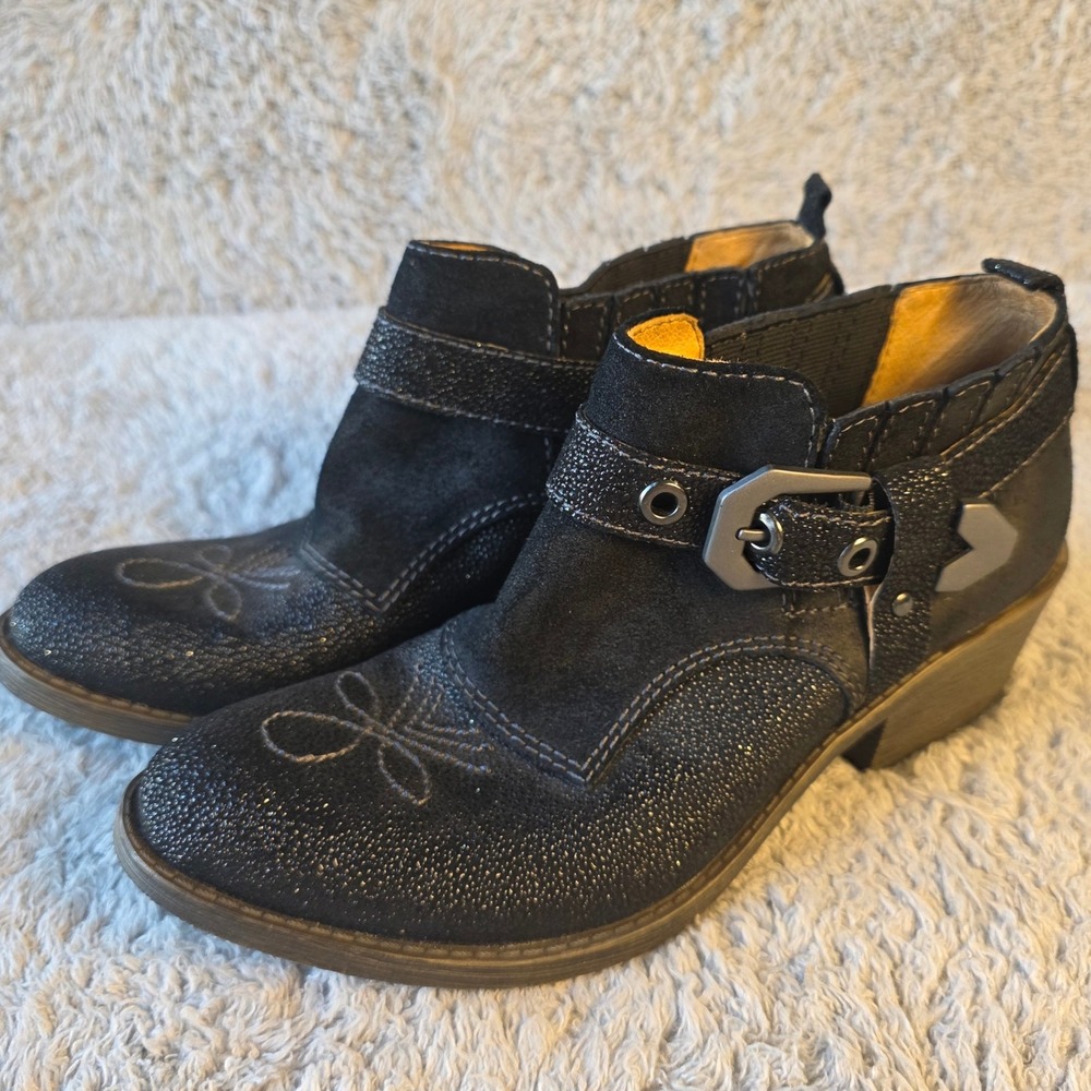 Naya Black Leather Ankle Boots Embroidered Western Buckle Accents‎ Women's 6.5